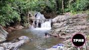 คลังสินค้า คลิปโป๊ Peeking Thai tourist girl unclothes playing in the waterfall alone in the big forest ฟรี - 789XxxThai.Org