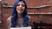 หนังผู้ใหญ่ ร้อน Busty Australian babe has her butthole tattooed after she fucks the tattoo artist ฟรี