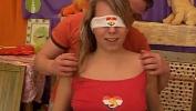 นาฬิกา คลิปโป๊ Blindfolded teen beauty Sue loves to play games li 2021