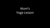 ดาวน์โหลด คลิปโป๊ Pawg Milf and Son Naked Yoga ร้อน 2021