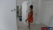 หนังxxx Thai amateur babe with big tits blowjob and kitchen bang ร้อน 2021