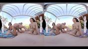 ดาวน์โหลด คลิปโป๊ VR scene by Naughty America with three sexy as fuck brunettes in virtual reality 2021