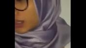 คลังสินค้า คลิปโป๊ Hijab Perawan Kesakitan Sampai Berdarah