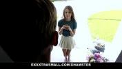 คลังสินค้า คลิปโป๊ Exxxtra Small Petite Chick Ellie Eilish Pounded By Hung Dad 3gp